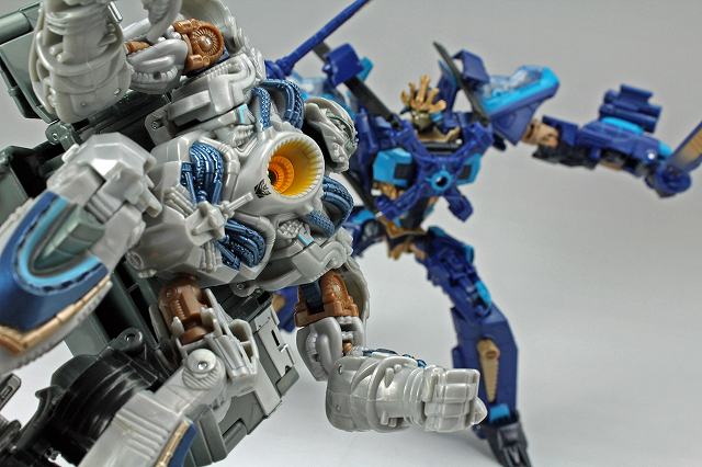 AD22_GALVATRON_21.jpg